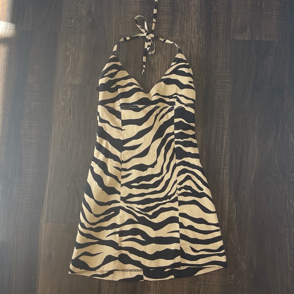 Vintage 90’s Guess Tiger print mini dress.